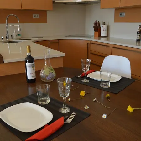 Casa Carmen * دونغو