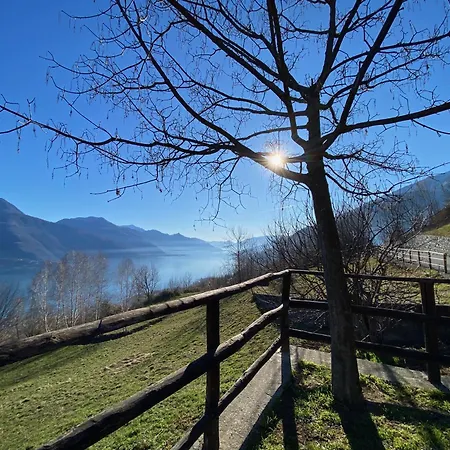 Casa Carmen Appartement Dongo