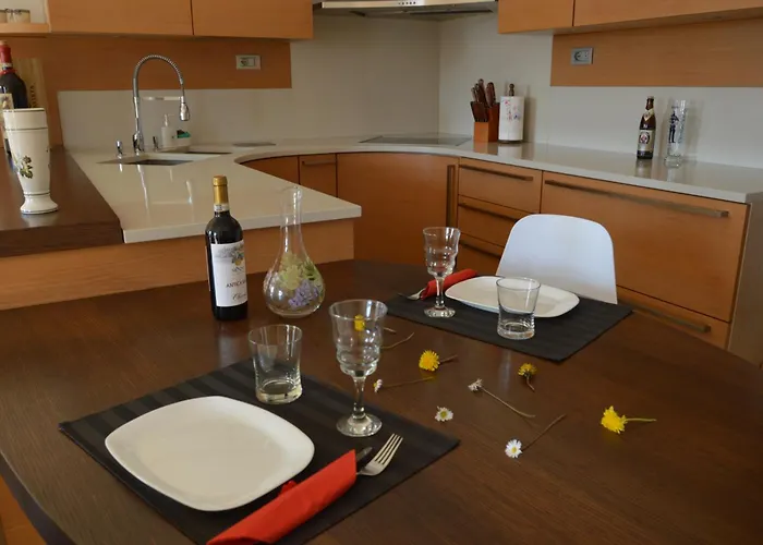 Casa Carmen * دونغو